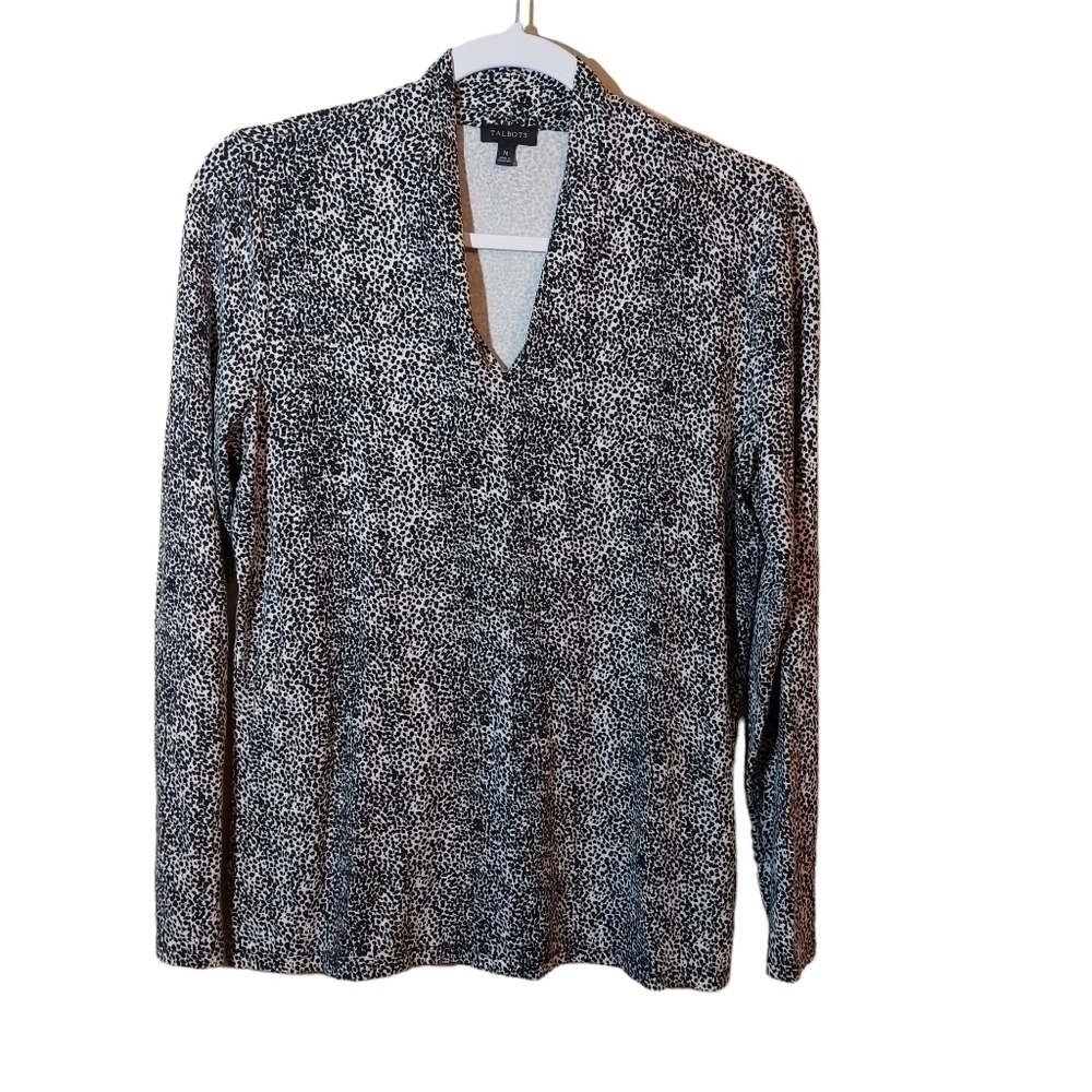 TALBOTS LADIES LONG SLEEVE ANIMAL PRINT TOP- M